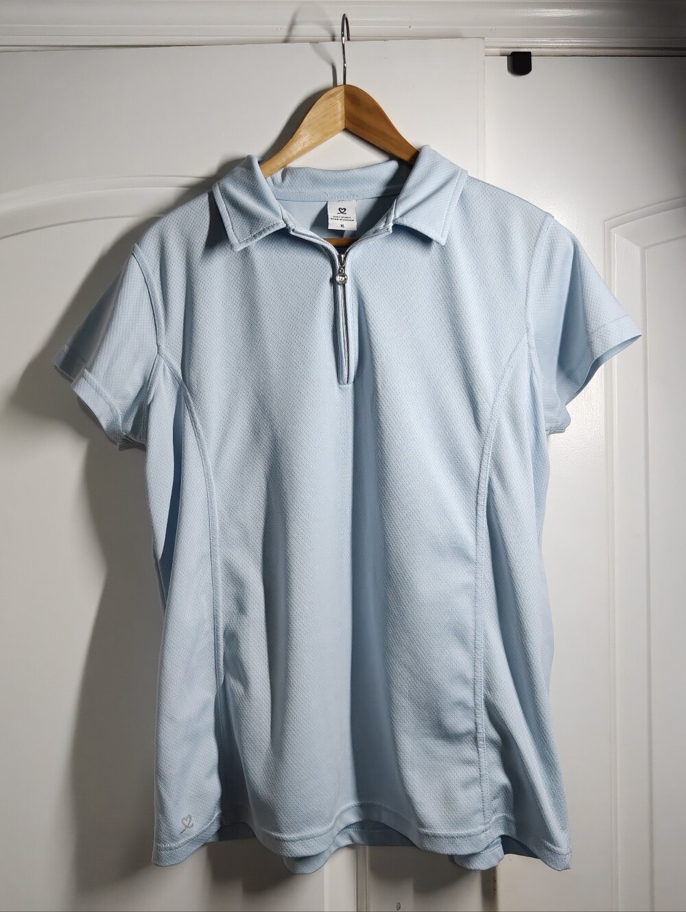 DAILY SPORTS SWEDEN WOMENS XL LIGHT BLUE ZIP GOLF POLO TOP ATHLEISURE